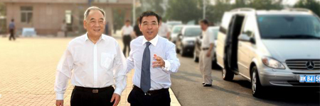 何光远到尊龙凯时集团考察